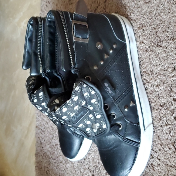 Pastry Shoes - Love Pastry skull tennis shoes